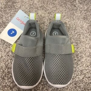Cat & Jack Kids Gray Shoes NWT